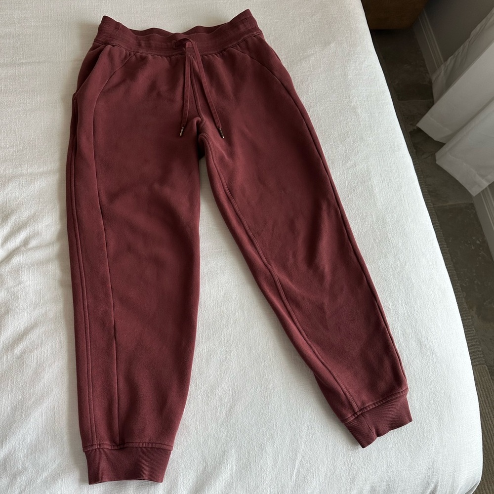 Lululemon scuba joggers